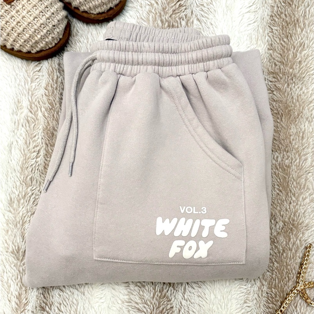 White Fox Offstage Sweatpants Moon